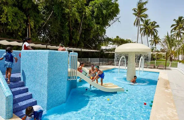 Riu Palace Punta Cana piscina enfant